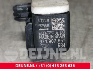 Porsche Taycan Airbag sensor O122773 photo 3