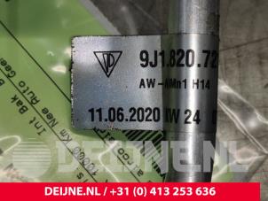 Porsche Taycan Klima Leitung O122778 foto 3