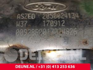 Ford Transit Courier Katalysator O122815 foto 3