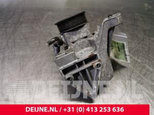 Iveco New Daily Lenkkraftverstärker Pumpe O122817 foto 3