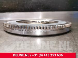Volvo C70 Flywheel O122825 photo 4