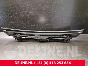 Porsche Taycan Heckspoiler O123095 foto 2