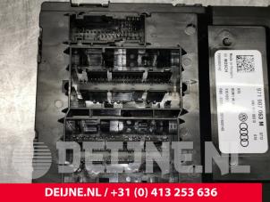 Porsche Taycan Steuergerät Body Control O123107 foto 2