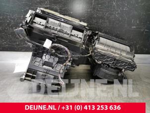 Gebruikte Kachelhuis Volkswagen Crafter (SY) 2.0 TDI Prijs € 302,50 Inclusief btw aangeboden door van Deijne Onderdelen Uden B.V.