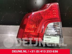 Gebruikte Achterlicht links Volvo S40 (MS) 1.8 16V Prijs € 60,00 Margeregeling aangeboden door van Deijne Onderdelen Uden B.V.