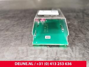 Porsche Taycan Antenne O123232 foto 3