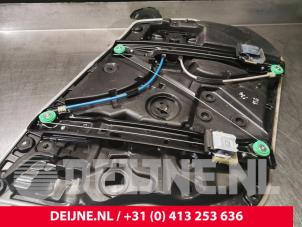 Mercedes E-Klasse Fenstermechanik 4-türig rechts vorne O123608 foto 2