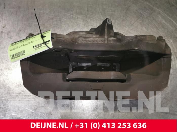 Mercedes E-Klasse Bremszange links vorne O123601