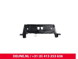 Nieuwe Frontpaneel Citroen Berlingo Prijs € 83,49 Inclusief btw aangeboden door van Deijne Onderdelen Uden B.V.