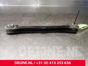 Volvo XC40 Draagarm onder rechts-achter O124015 foto 2