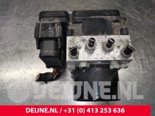 Gebruikte ABS Pomp Volvo V40 (MV) 1.6 D2 Prijs € 100,00 Margeregeling aangeboden door van Deijne Onderdelen Uden B.V.