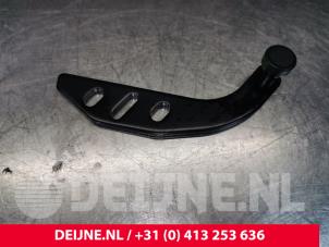 Mercedes Vito Schuifdeurrol rechts O9990001491 foto 2