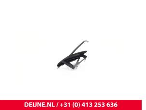 Volkswagen Crafter Headlight trim, left O9990001493 photo 4