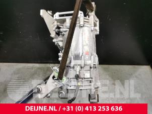 Porsche Taycan Elektromotor elektrische auto O124305 foto 2