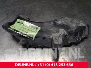 Porsche Taycan Luft Leitung O124336 foto 2
