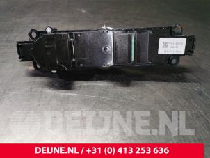 Volvo XC40 Radiobedienfeld O124406 foto 2