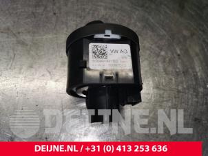 Volkswagen Golf Licht Schakelaar O124493 foto 3