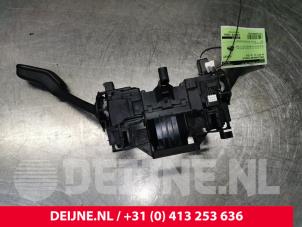 Volkswagen Golf Steering column stalk O124451 photo 3