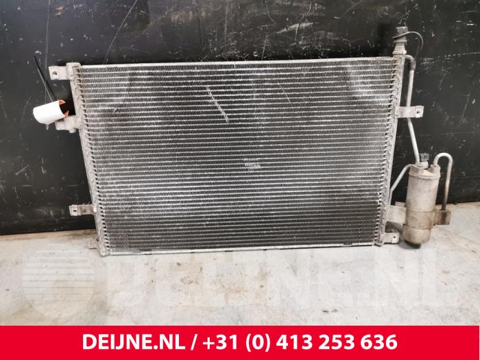 Gebruikte Airco Condensor Volvo V70 (SW) 2.4 T 20V Prijs € 50,00 Margeregeling aangeboden door van Deijne Onderdelen Uden B.V.