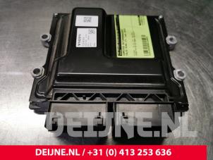 Volvo XC40 Engine management computer O124923 photo 2