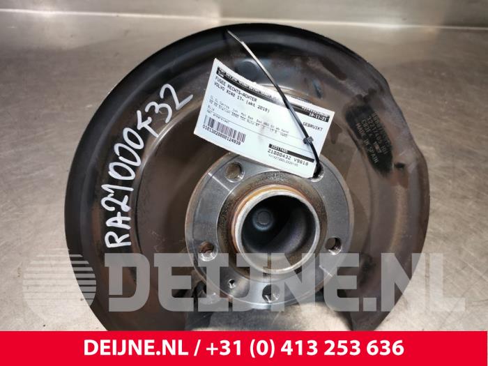 Volvo XC40 Achsschenkel rechts hinten O124939