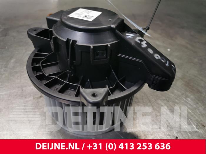 Volvo XC40 Heizung Belüftungsmotor O124944