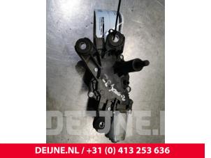 Gebruikte Ruitenwissermotor achter Volvo XC40 (XZ) 2.0 D3 16V Prijs € 70,00 Margeregeling aangeboden door van Deijne Onderdelen Uden B.V.