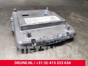 Volvo XC40 Display Multi Media control unit O124980 photo 3