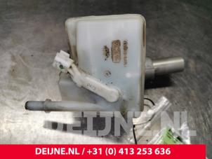 Gebruikte Hoofdremcilinder Ford Transit Connect (PJ2) 1.6 TDCi 16V 115 Prijs € 90,75 Inclusief btw aangeboden door van Deijne Onderdelen Uden B.V.