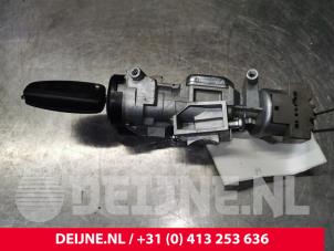 Ford Transit Connect Kontaktslot+Sleutel O125032 foto 3