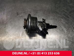 Mercedes Vito Adblue Injektor O125061 foto 3