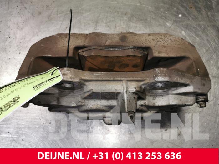 Mercedes C-Klasse Front brake calliper, right O125091