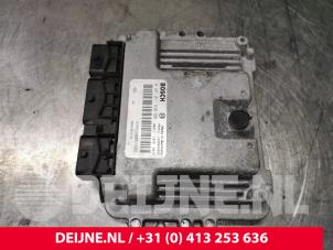 Opel Vivaro Steuergerät Motormanagement O125106 foto 4