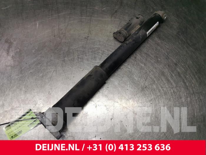 Mercedes C-Klasse Rear shock absorber, right O125153