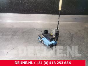 Volvo XC70 Türschlossmechanik 4-türig rechts vorne O125281 foto 2