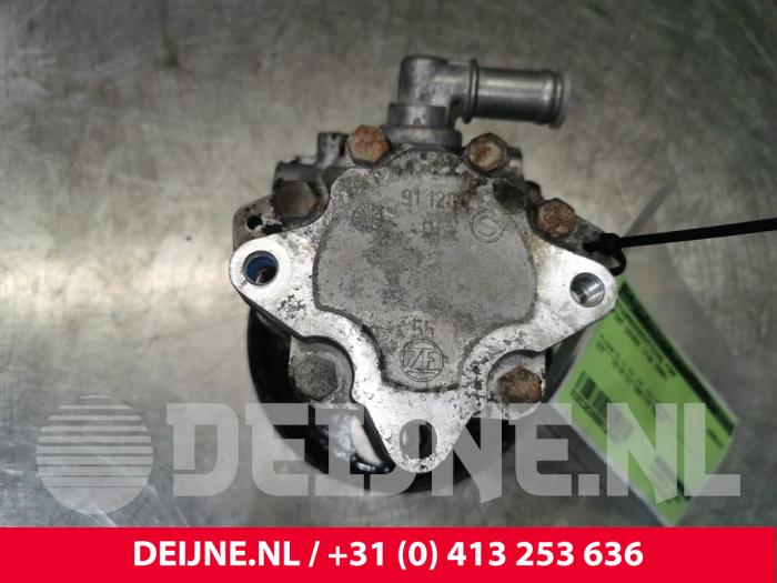 Gebruikte Servopomp Fiat Scudo (220Z) 1.9 D Prijs € 90,75 Inclusief btw aangeboden door van Deijne Onderdelen Uden B.V.