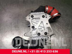 Volkswagen Transporter Intercooler O125381 photo 2