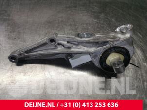 Porsche Taycan Engine mount O125424 photo 2