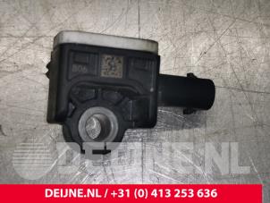 Gebruikte Snelheid Sensor Porsche Taycan (Y1A) 4S Prijs € 30,25 Inclusief btw aangeboden door van Deijne Onderdelen Uden B.V.