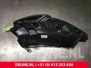 Porsche Taycan Stoßstangenstütze links hinten O125452 foto 2