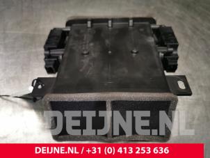 Porsche Taycan Luftgitter Armaturenbrett O125460 foto 2