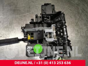 Porsche Taycan Türgriff 4-türig rechts vorne O125463 foto 2
