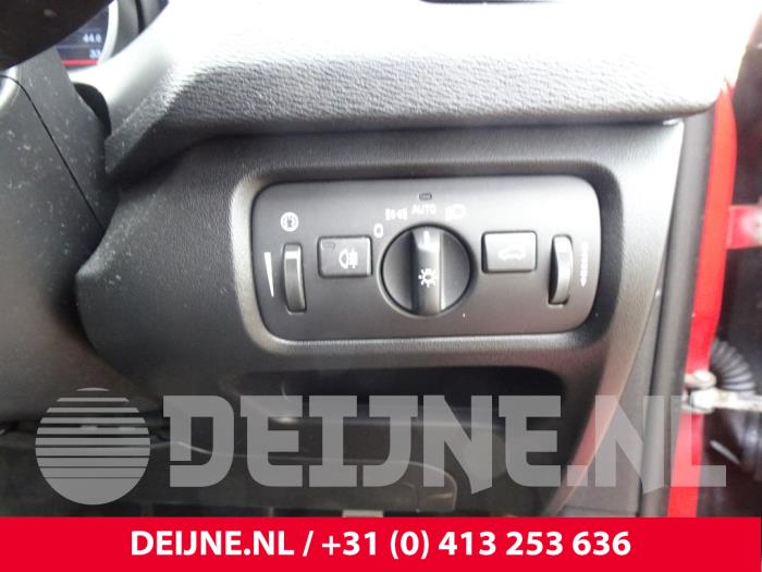 Volvo V40 Licht Schalter O125669
