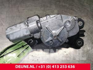 Gebruikte Ruitenwissermotor achter Volvo XC40 (XZ) 1.5 T3 Autom. 12V Prijs € 70,00 Margeregeling aangeboden door van Deijne Onderdelen Uden B.V.