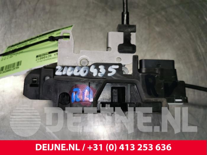 Volvo XC40 Deurslot Mechaniek 4Deurs rechts-voor O125704