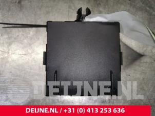 Mercedes C-Klasse Central door locking module O125827 photo 2