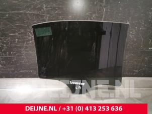 Mercedes E-Klasse Türscheibe 4-türig links hinten O125902 foto 2