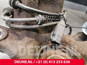 Citroen Jumper Fusee rechts-voor O125942 foto 2