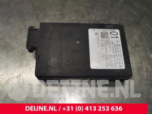 Mercedes E-Klasse Radar sensor O126189 photo 2