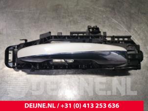 Mercedes E-Klasse Türgriff 4-türig rechts vorne O126201 foto 2